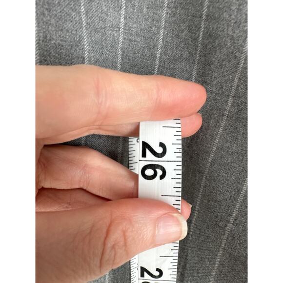 Banana Republic Pants Womens 8 Grey Pinstripes Trouser Pleated Cuffed High Rise - Picture 9 of 11